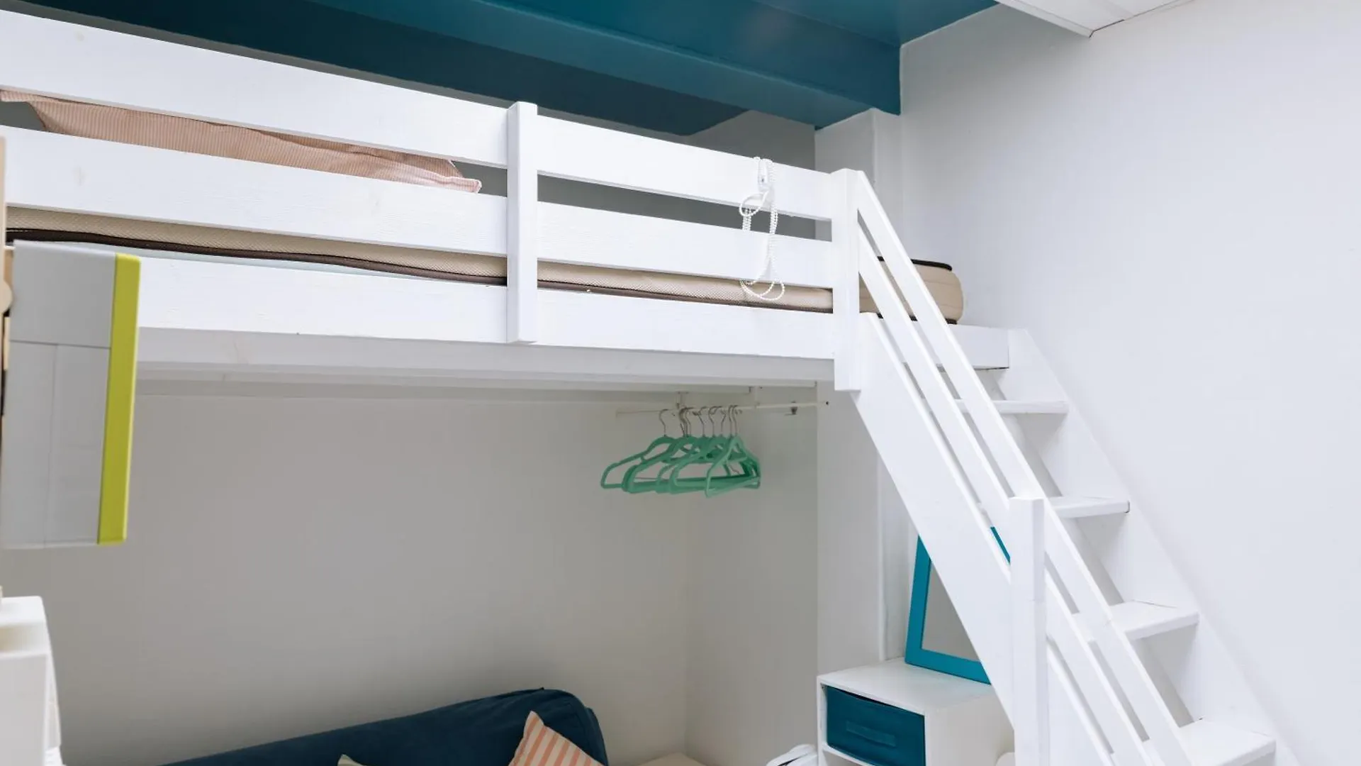 Chic Studio Apartment For 3 - La Villette! 巴黎 法国