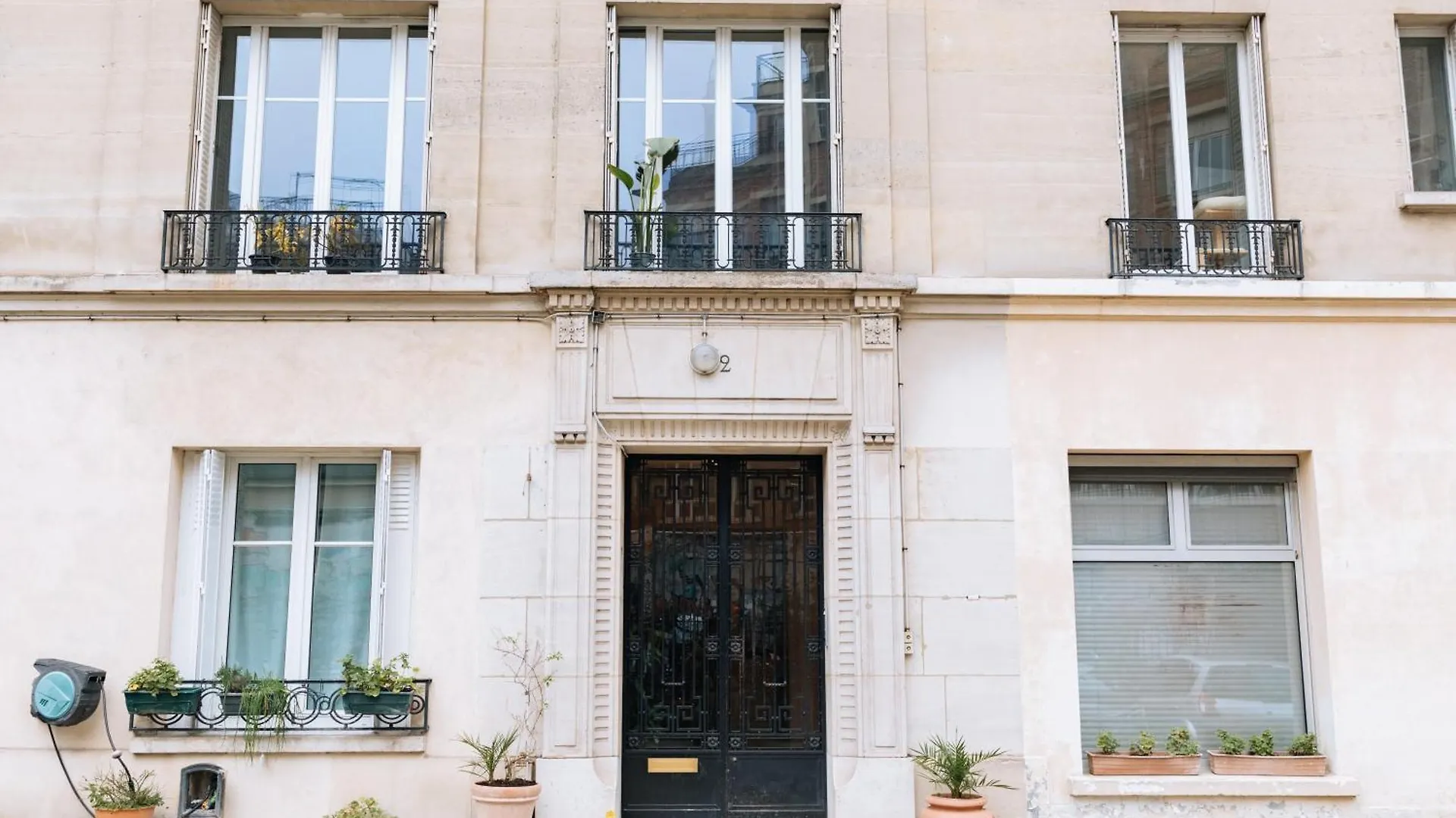 Chic Studio Apartment For 3 - La Villette! 巴黎 法国